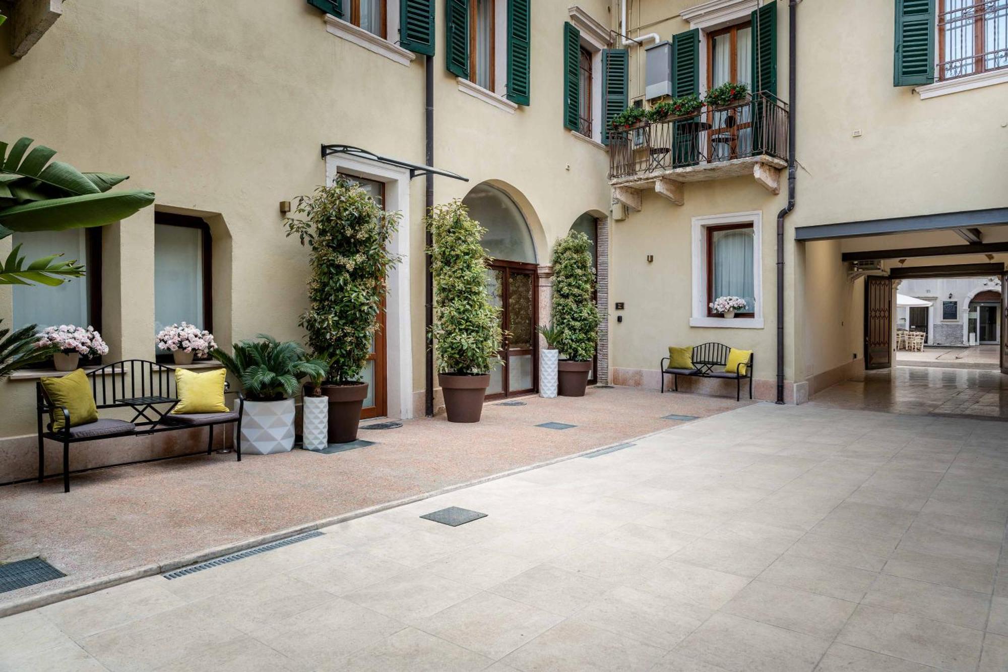 Palazzo Ristori Apartman Verona Kültér fotó